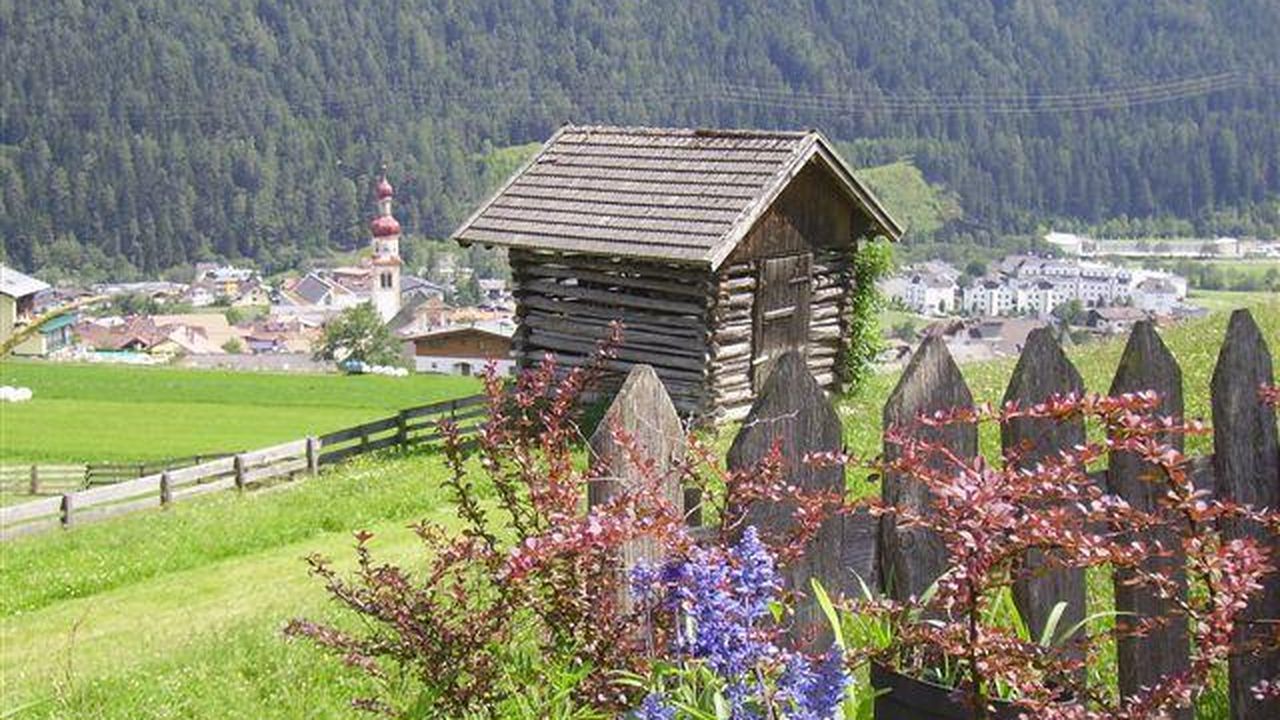 Roasnhof Blick Fulpmes Roasnhof Blick Fulpmes